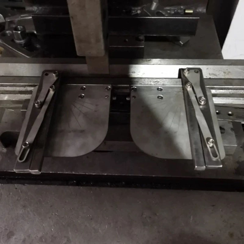 Máquina dobladora de succión m - Workshop Tools Locations reseña y precio